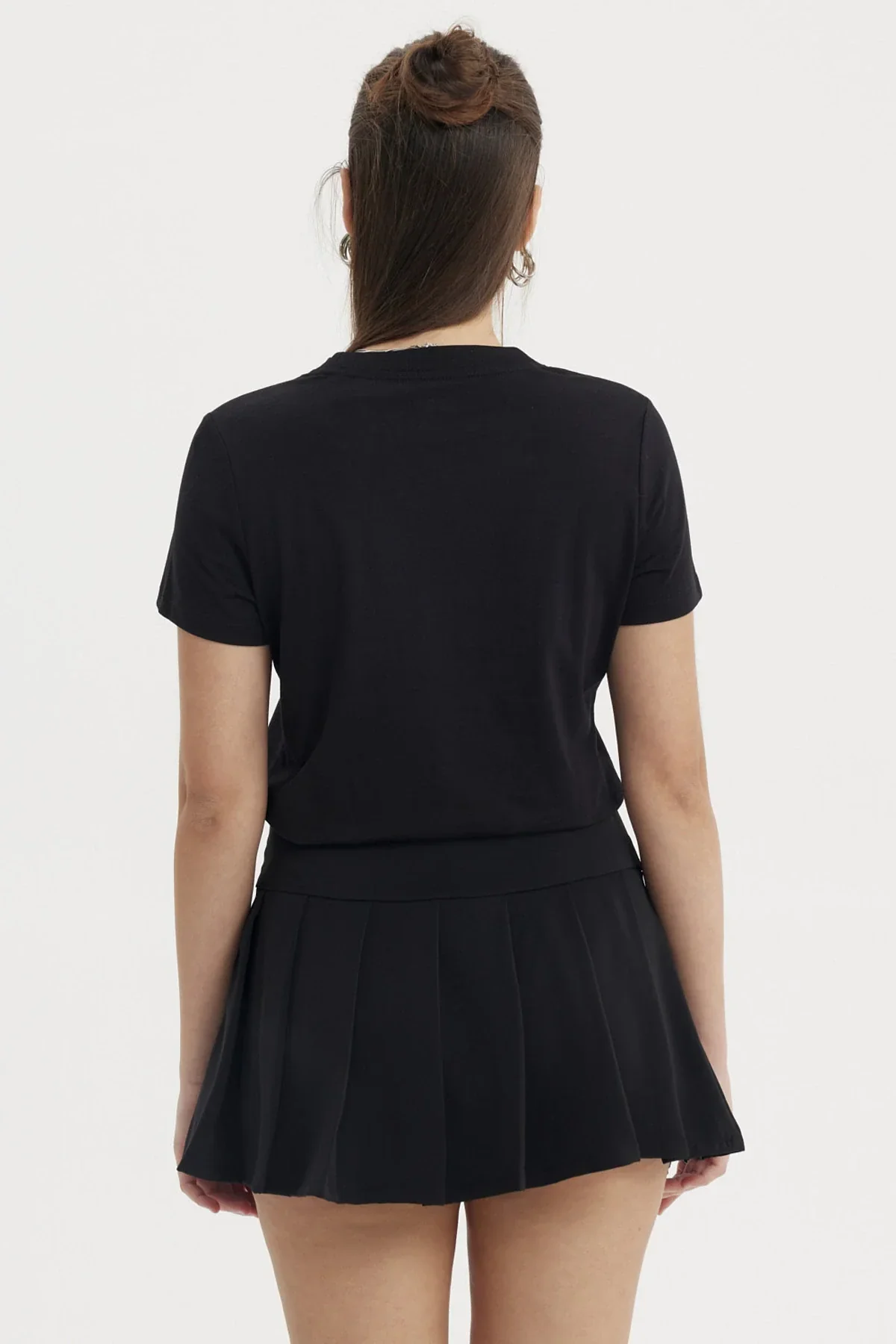 Polera BT21 Negra - Image 3