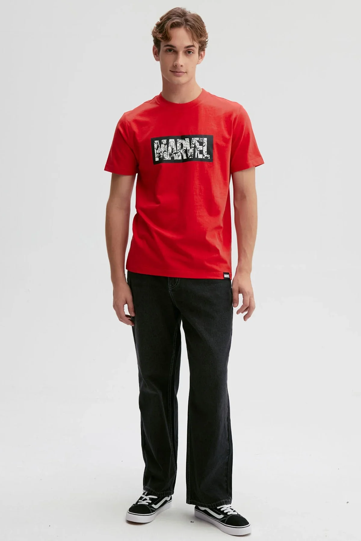 Polera Logo Marvel Roja - Image 4