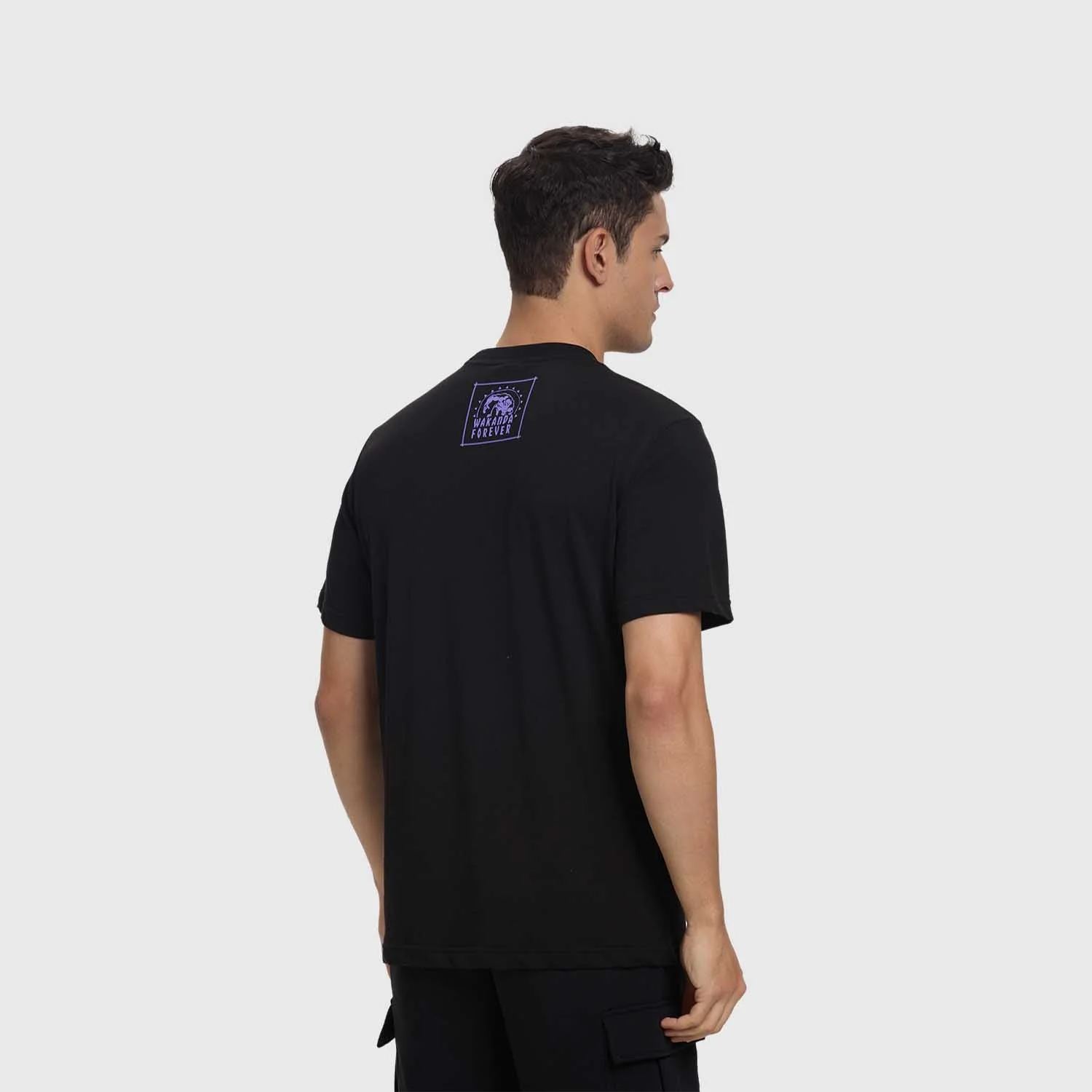 Polera Avengers Black Panther Negra / Morada - Image 3