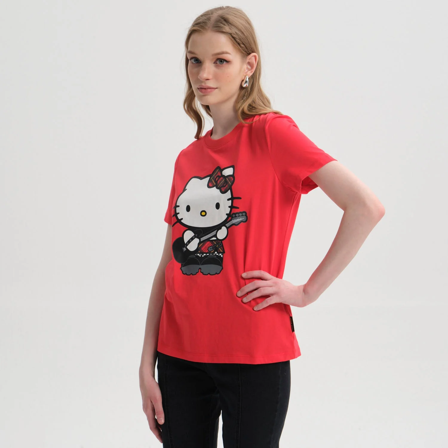 Polera Hello Kitty Roja - Image 2